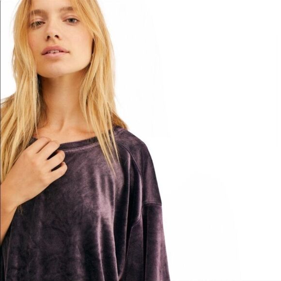 FREE PEOPLE We The Free- Valerie Crushed Velvet Low back Top - Picture 3 of 13